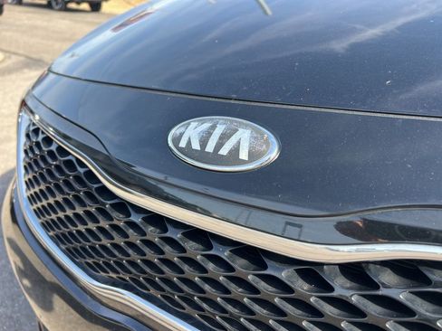 Used 2015 Kia Optima EX image 11