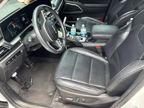 Certified 2023 Kia Telluride S FWD image 8