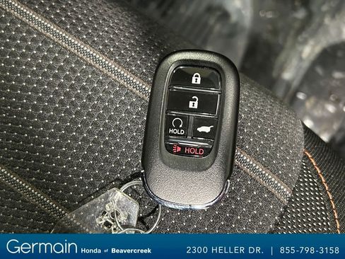 Used 2025 Honda CR-V Sport image 32