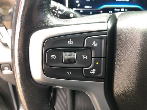 Used 2022 Chevrolet Silverado 1500 RST image 8