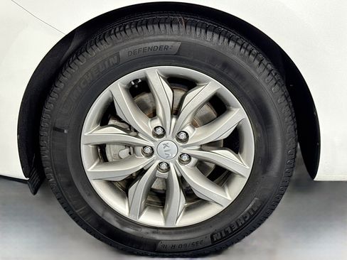 Used 2019 Kia Sedona EX image 31