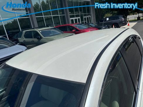 Used 2016 Honda CR-V SE image 11