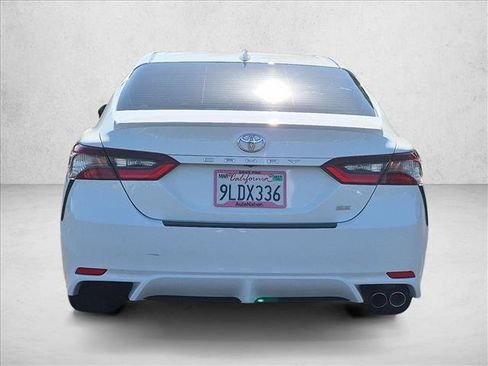 Used 2024 Toyota Camry SE FWD image 7