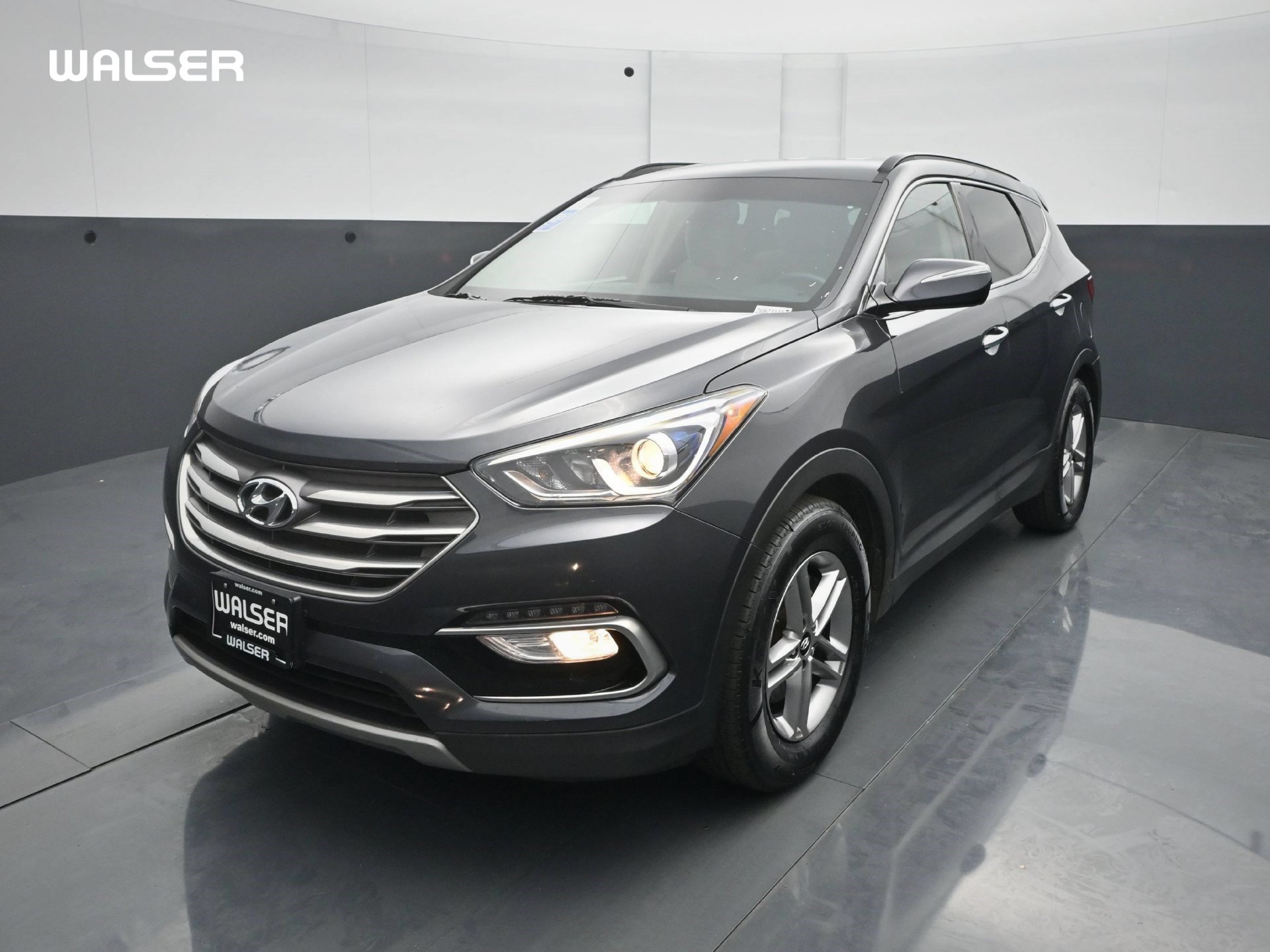 Used 2018 Hyundai Santa Fe Sport w/ 2.4L Value Package 02 FWD image 1