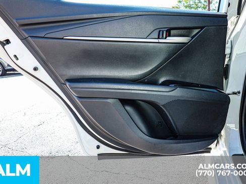 Used 2025 Toyota Camry SE image 54