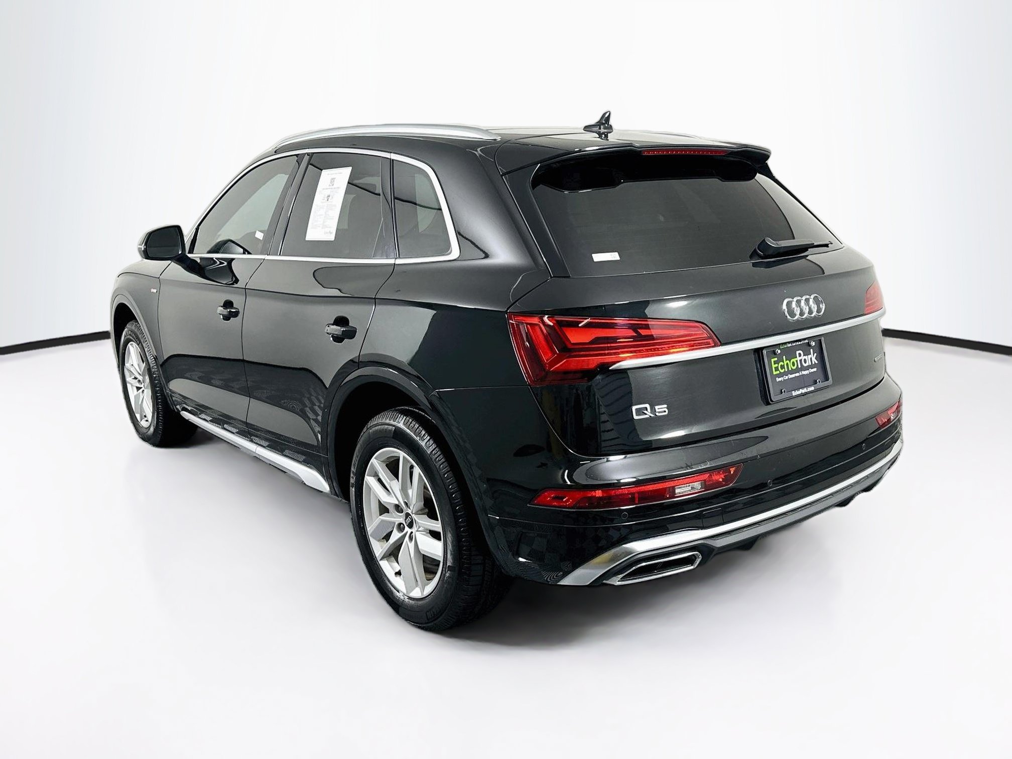 Used 2023 Audi Q5 2.0T Premium w/ Convenience Package AWD/4WD image 5