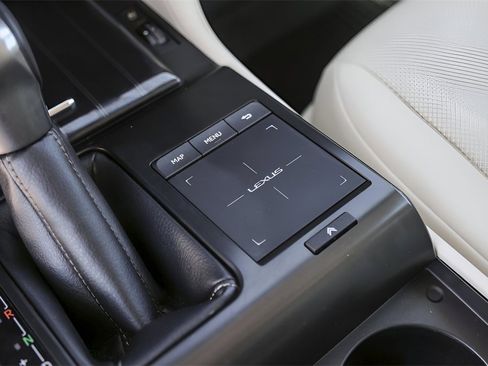 Used 2023 Lexus GX 460 Premium image 22