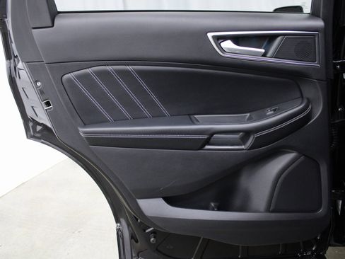 Used 2022 Ford Edge ST w/ Cargo Accessory Package image 13