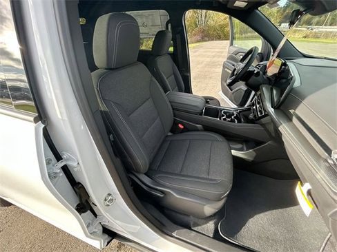 New 2026 Chevrolet Traverse LT image 27