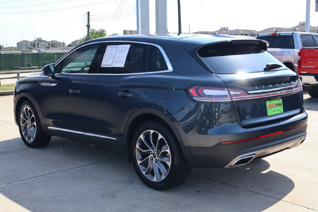 Used 2022 Lincoln Nautilus Reserve w/ Equipment Group 201A FWD image 4