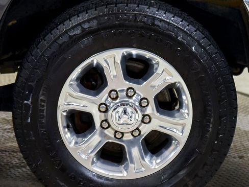 Used 2024 RAM 2500 Big Horn AWD/4WD image 14