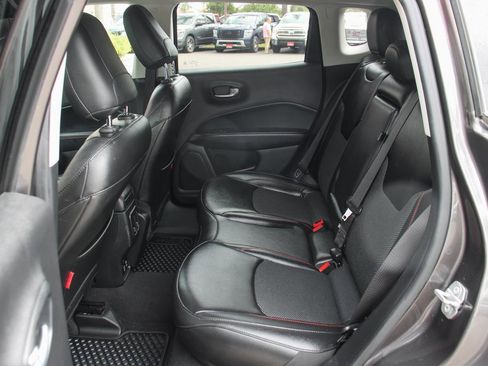 Used 2021 Jeep Compass Trailhawk image 34