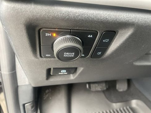 New 2026 Ford Expedition Max Active image 33