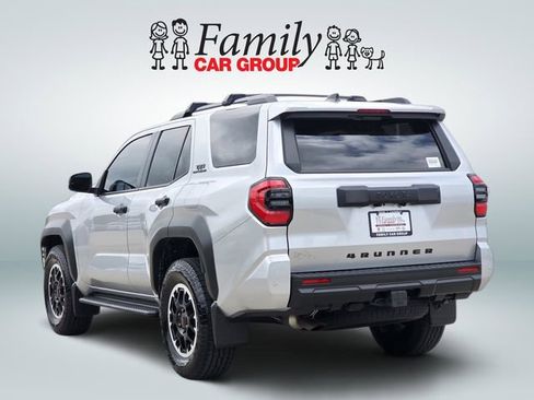Used 2025 Toyota 4Runner TRD Off-Road Premium w/ Tow Technology Package AWD/4WD image 3