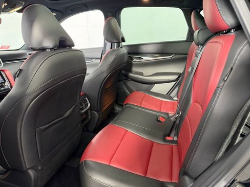 Used 2024 INFINITI QX50 Sport image 28