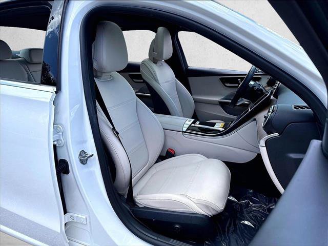 Used 2023 Mercedes-Benz C 300 Sedan image 9