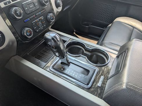 Used 2015 Ford Expedition Limited w/ Equipment Group 301A AWD/4WD image 27