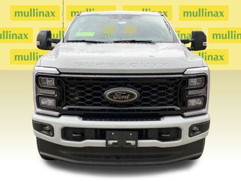 New 2026 Ford F250 Lariat w/ Black Appearance Package AWD/4WD image 16