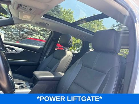Used 2020 Chevrolet Blazer LT w/ Sound & Technology Package AWD/4WD image 6