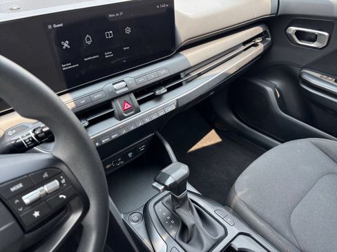 Used 2026 Kia K4 FWD image 17