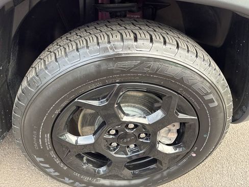 Used 2023 Jeep Compass Trailhawk image 9