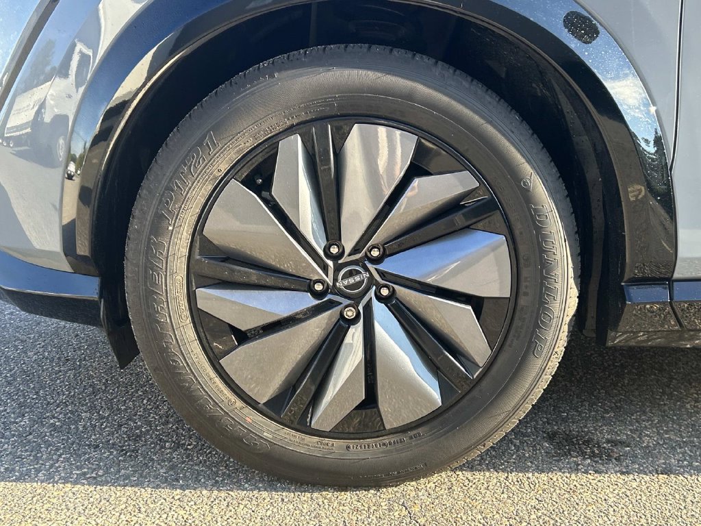 Certified 2025 Nissan Ariya AWD image 9