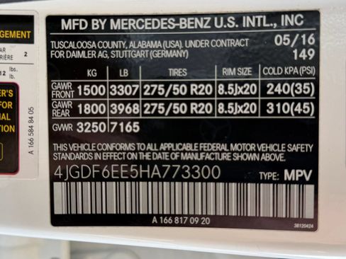 Used 2017 Mercedes-Benz GLS 450 4MATIC image 31