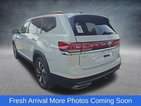 Used 2025 Volkswagen Atlas SE FWD image 5