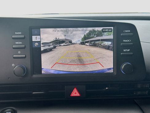 Used 2025 Hyundai Elantra Sport FWD image 11