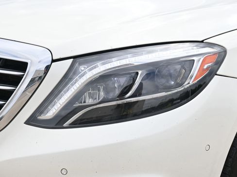 Used 2015 Mercedes-Benz S 550 Sedan image 26