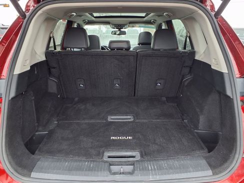 Used 2024 Nissan Rogue SL w/ SL Premium Package FWD image 11