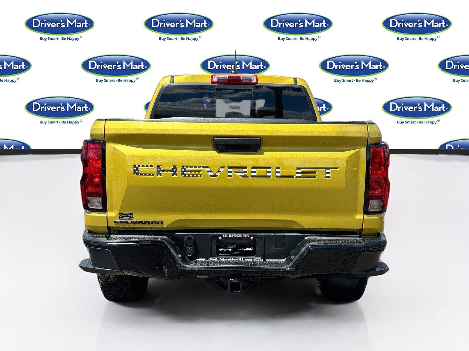Used 2023 Chevrolet Colorado Trail Boss w/ Advanced Trailering Package AWD/4WD image 6