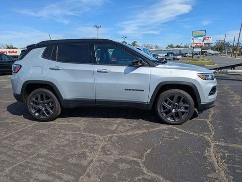 New 2026 Jeep Compass Limited w/ Sun, Sound & Navigation Group AWD/4WD image 3