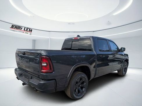 New 2026 RAM 1500 Big Horn AWD/4WD image 3
