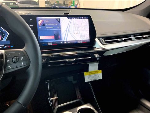 New 2025 BMW X1 xDrive28i w/ Technology Package image 6