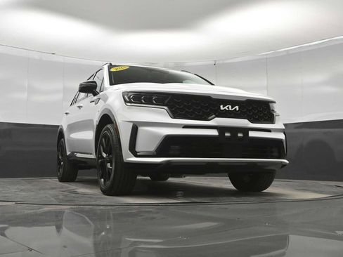 Used 2023 Kia Sorento SX AWD/4WD image 33