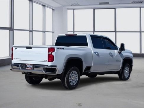 Used 2024 Chevrolet Silverado 2500 LTZ image 6