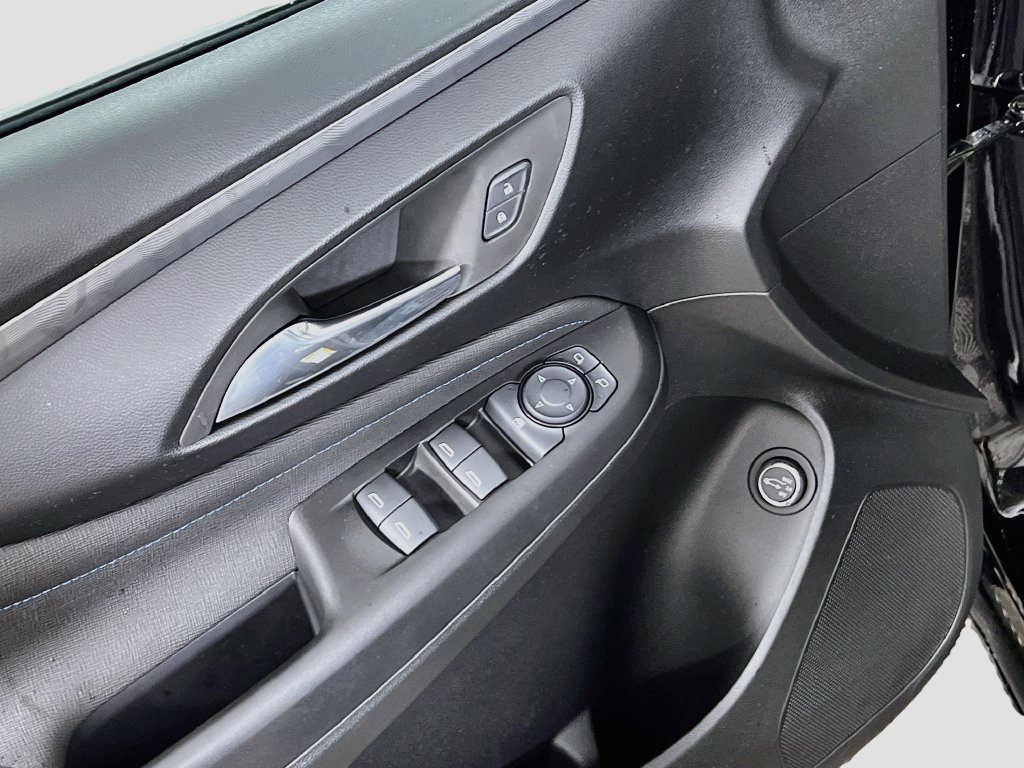 New 2026 Buick Envista Sport Touring w/ Convenience I Package FWD image 16