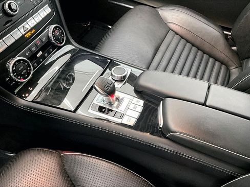 Used 2018 Mercedes-Benz SL 450 image 15