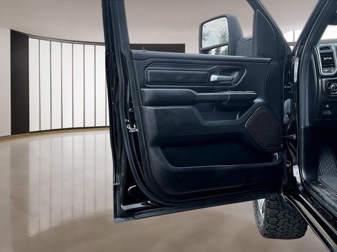 Used 2025 RAM 1500 Tradesman AWD/4WD image 21