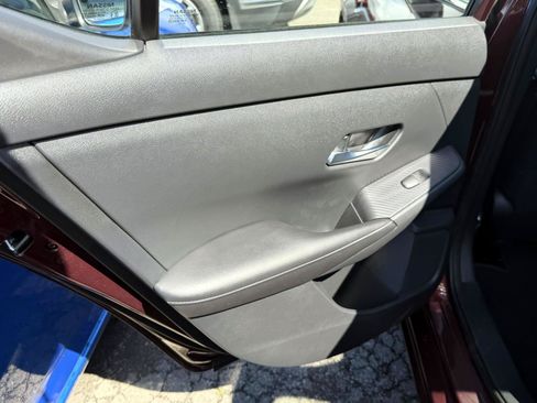 Used 2020 Nissan Sentra SV FWD image 8