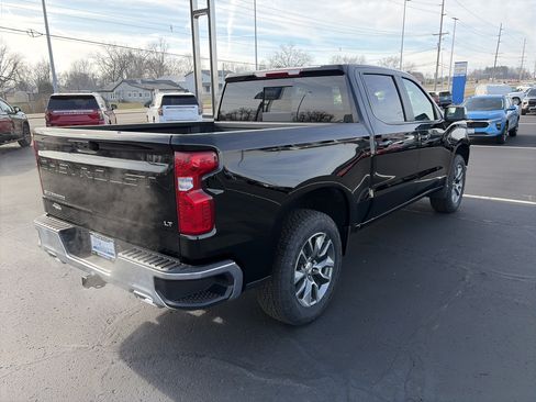 New 2026 Chevrolet Silverado 1500 LT image 3
