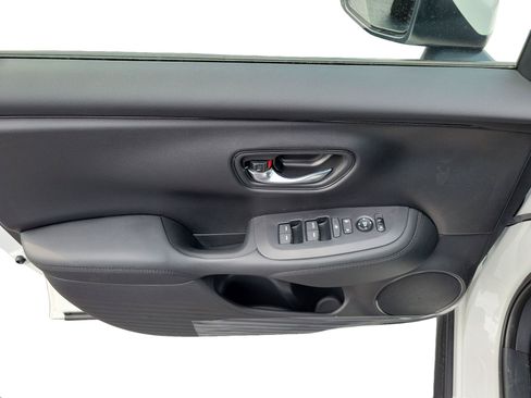 New 2027 Honda HR-V LX image 7