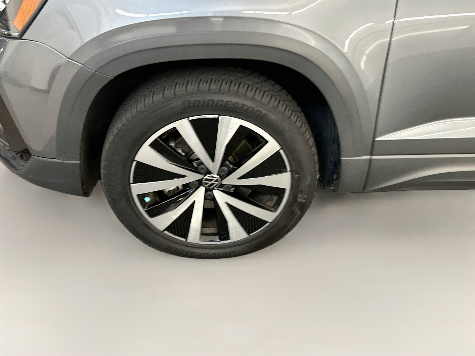 Used 2022 Volkswagen Taos SE AWD/4WD image 11