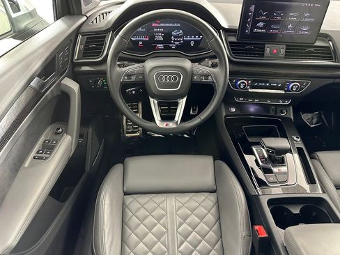 Used 2023 Audi SQ5 Premium Plus w/ Premium Plus Package image 27