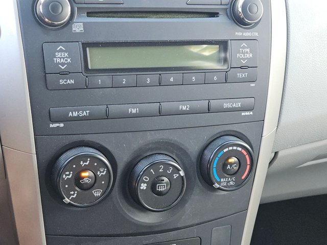 Used 2013 Toyota Corolla L FWD image 13