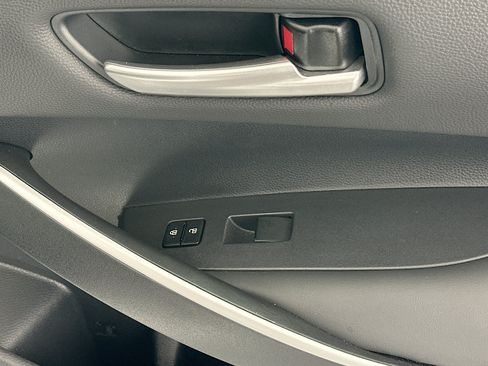 Used 2024 Toyota Corolla SE FWD image 29