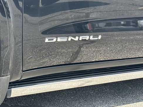 Used 2024 GMC Sierra 1500 Denali w/ Denali Reserve Package AWD/4WD image 15