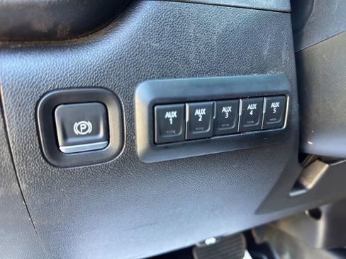Used 2025 Chevrolet Silverado 3500 W/T w/ WT Convenience Package AWD/4WD image 23