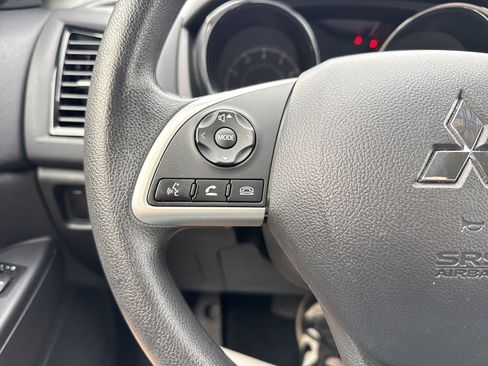 Used 2026 Mitsubishi Outlander Sport ES AWD/4WD image 18